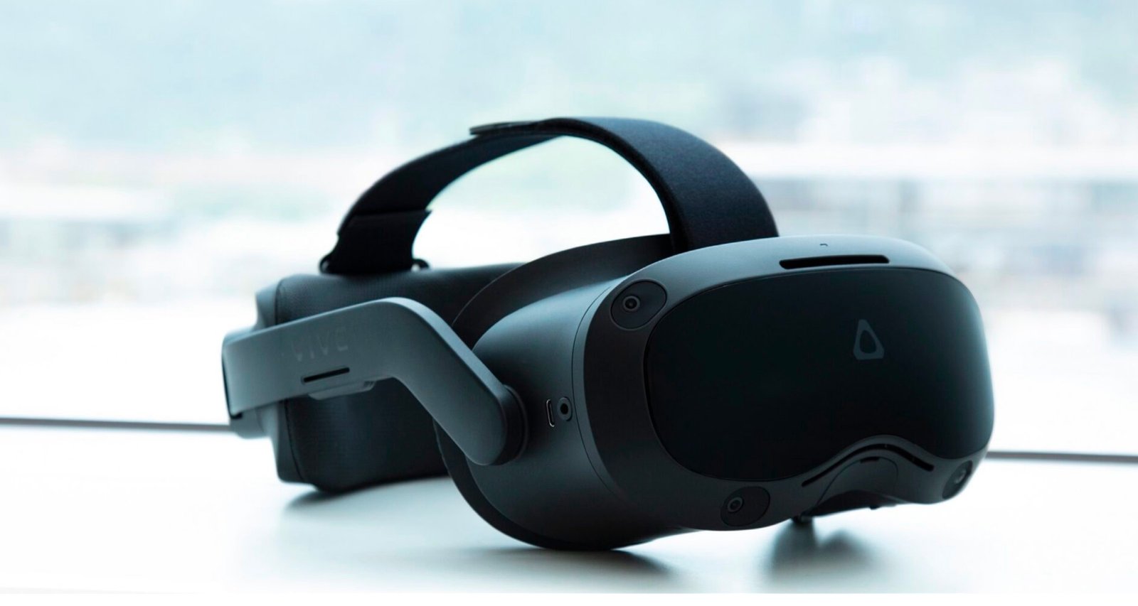 HTC Vive Focus 3 headset